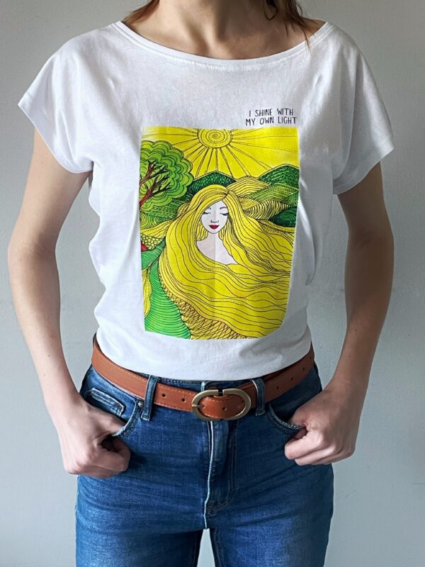 I shine with my own light BIAŁA (M)